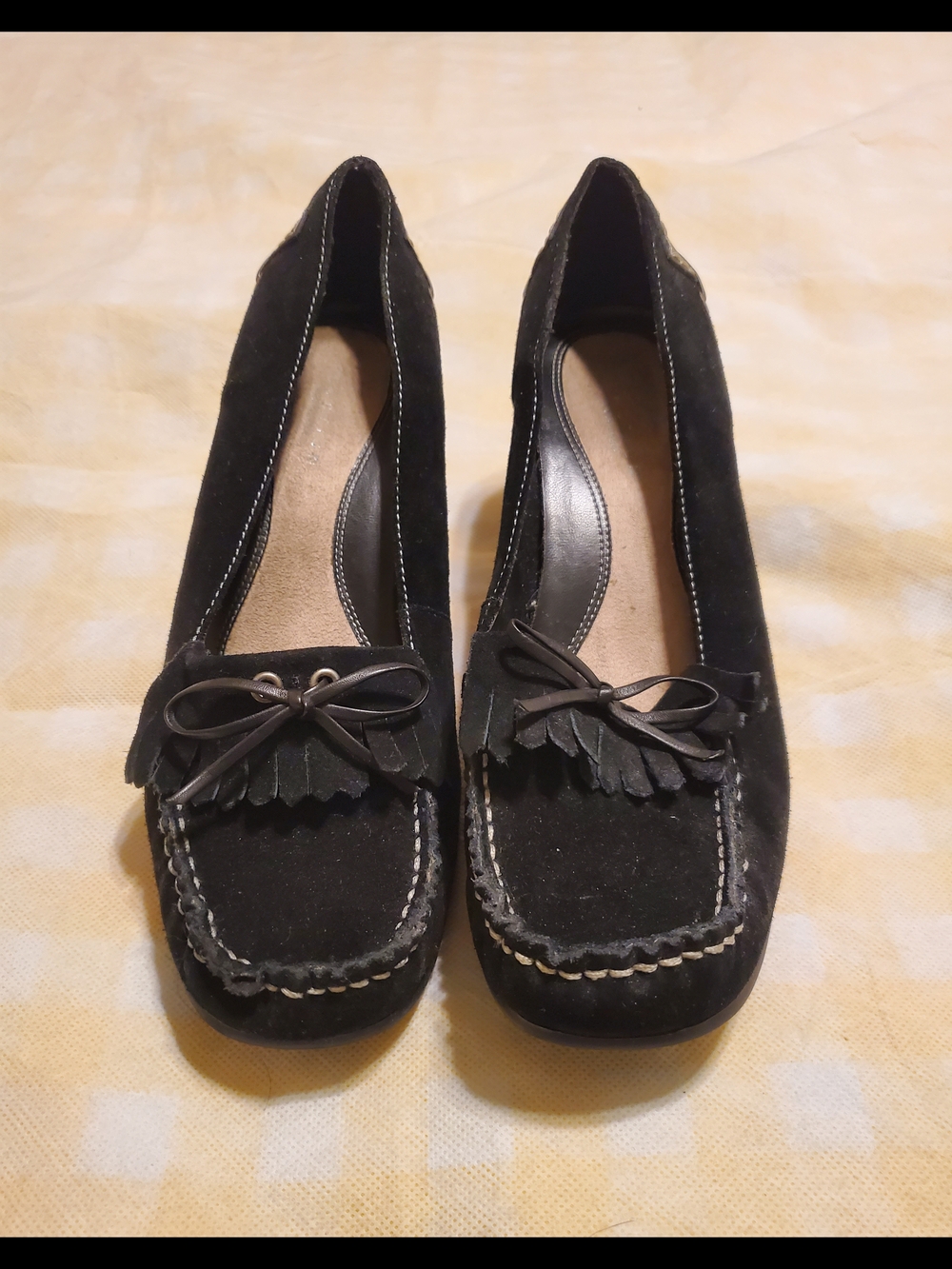 Reaction Kenneth Cole Black Suede Tassel Moccasins